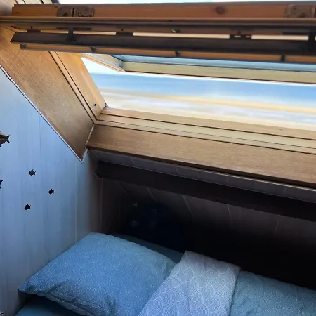 Maison Les Pieds Dans L'eau Quinéville