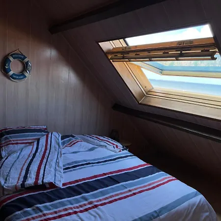 Maison Les Pieds Dans L'eau Holiday home
