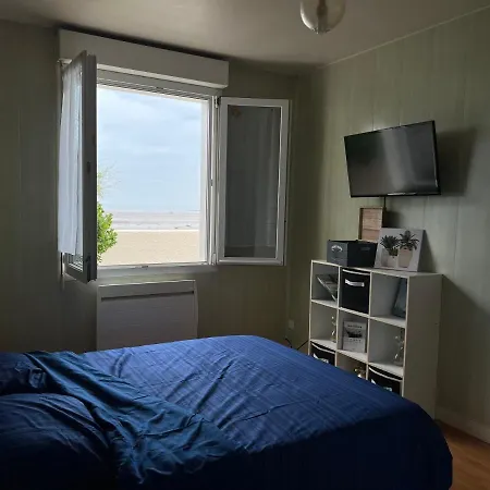 Maison Les Pieds Dans L'eau * Quinéville