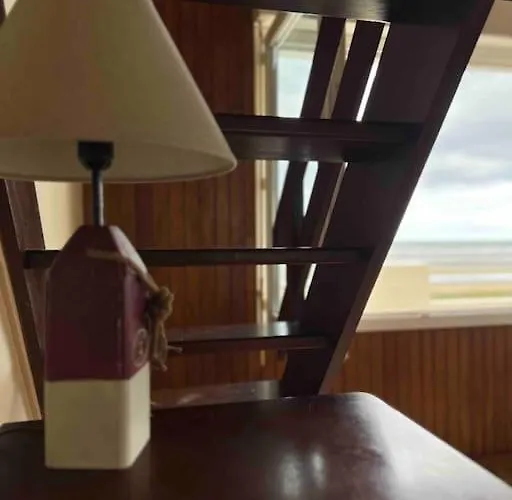 בית נופש Maison Les Pieds Dans L'eau *