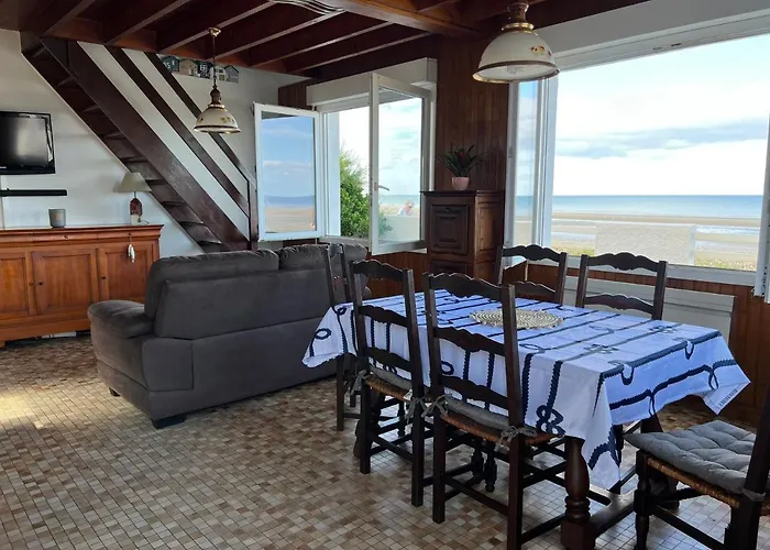 Maison Les Pieds Dans L'eau Quineville