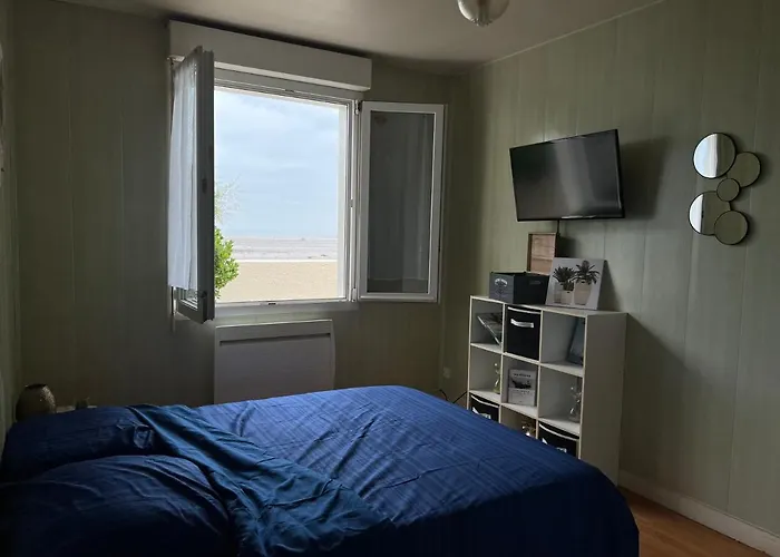 Maison Les Pieds Dans L'eau * Quinéville